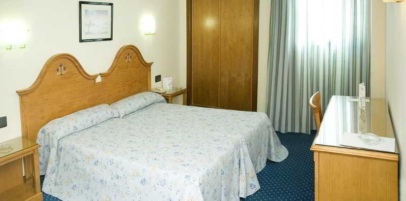Hotel Ebora By Vivere Stays Talavera de la Reina Luaran gambar
